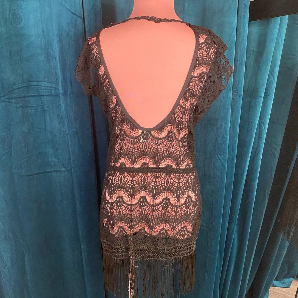 Cosita Linda Crochet Fringe Hem Swim Cover Up - Picture 5 of 6